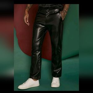 I am selling it because it is not good for me, it is short.